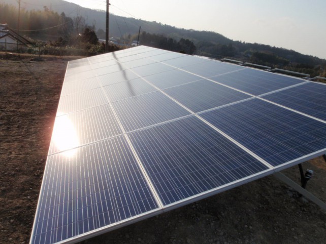 君津市 S様邸　太陽光野立て