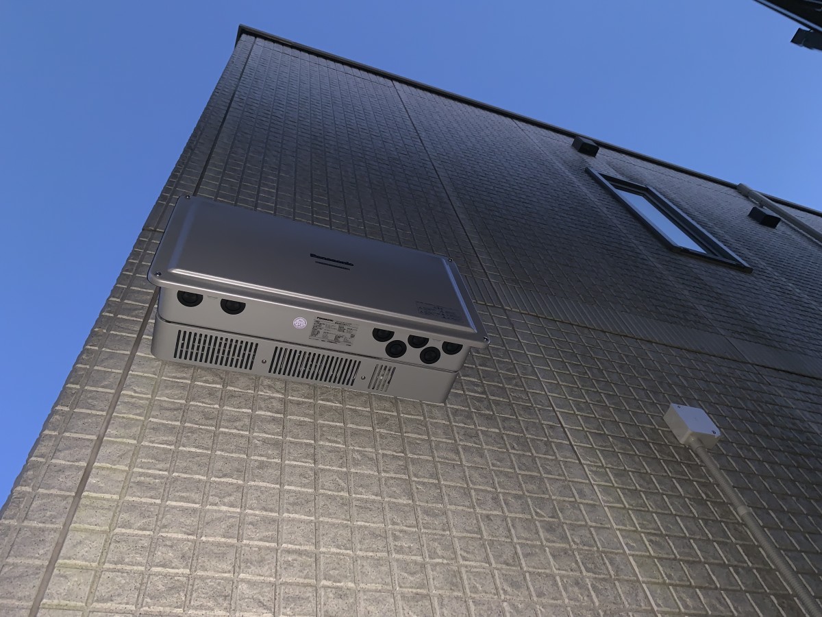 市川市　太陽光発電システム付きカーポート+蓄電池