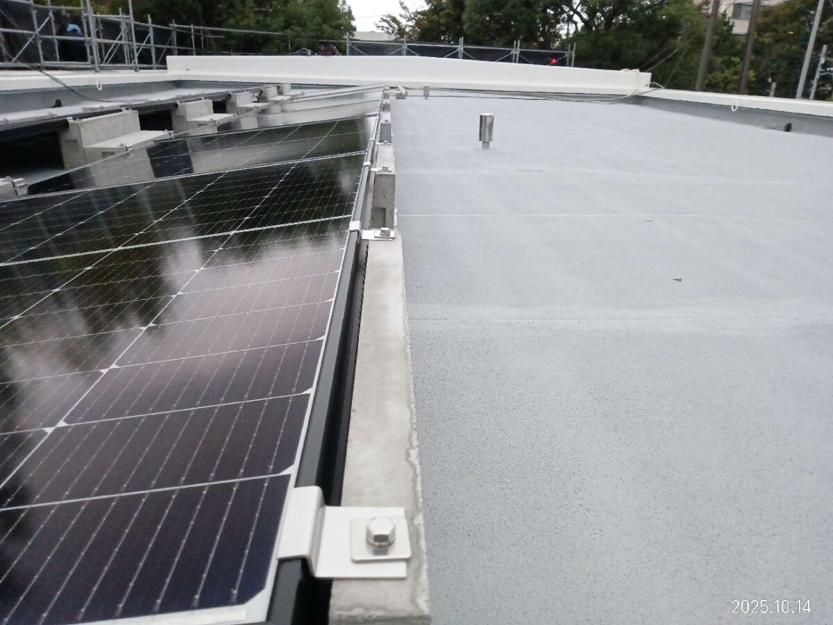 浦安市　マンション管理棟